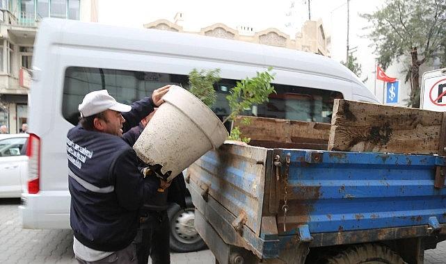 Edremit'te kaldırım işgalleri sona eriyor
