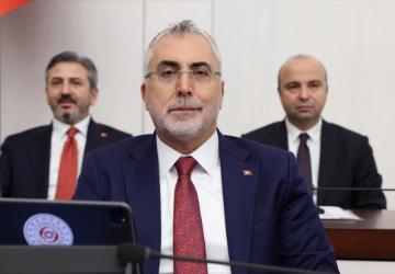 Bakan Işıkhan’ın açıklamalarına Türk-İş’ten tepki