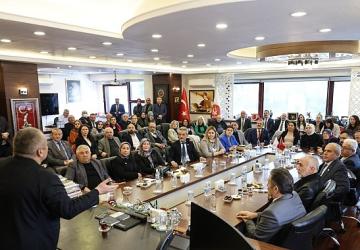 Keçiörenli Muhtarlardan Başkan Özarslan'a Destek Ziyareti