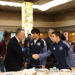 Büyükakın başarılı sporcularla iftar yaptı