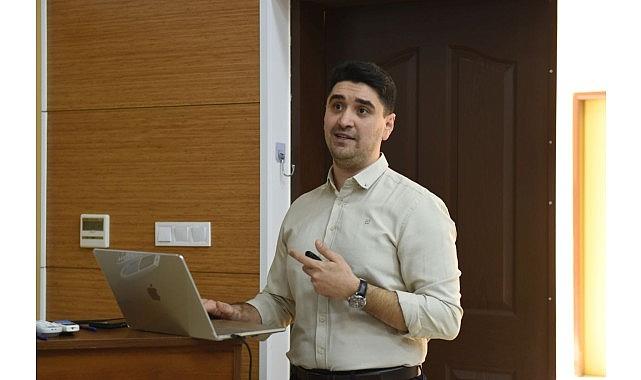 EÜ'de ağız ve diş sağlığı güncel bilim ışığında konuşuldu