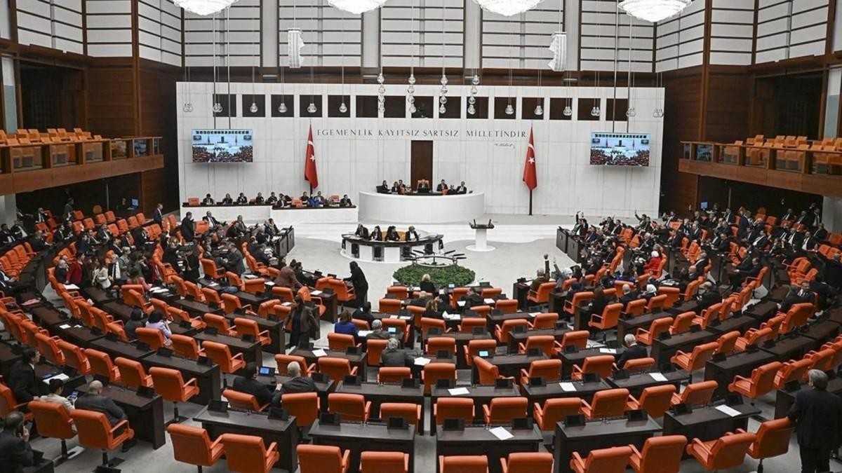 TBMM’ye 27 bin dilekçe: Çalışma ve annelik öne çıktı