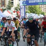 Bursa'da pedallar 'Daha Fazla Kadın Yarışmacı' için döndü