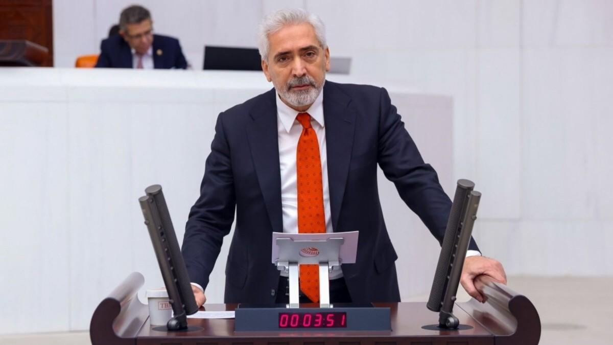 AK Partili Ensarioğlu, Hakan Fidan’ın Suriye açıklamalarına sert eleştiri