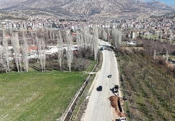 ASAT'tan Elmalı'da asfalt öncesi altyapı yatırımı