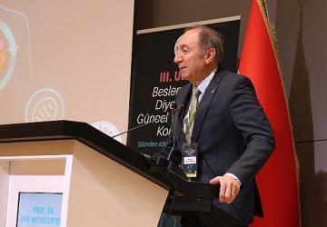 Yemeği kesmek depresyona sürüklüyor!