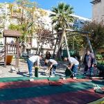 Karşıyaka'nın parkları tek tek yenileniyor