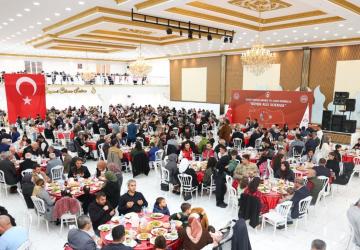 Adıyaman’da ‘Büyük Aile Sofrası’nda şehit aileleri ve gaziler bir araya geldi