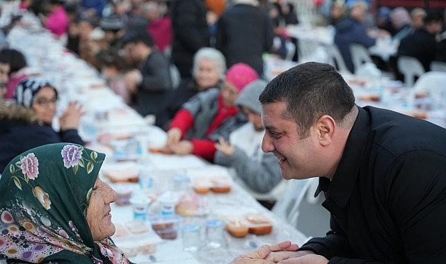 Torbalı Belediyesi'nden Cumhuriyet Mahallesi'nde Dev İftar