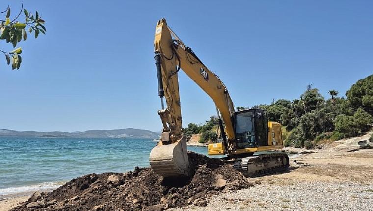 Belediye Ekipleri Şehrin Dört Bir Yanında: Modern Sosyal Alanlar ve Yenilenen Yollarla Konfor Artırılıyor