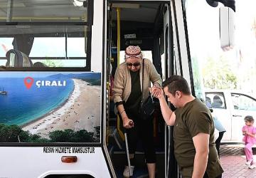 Başkan Topaloğlu engellilerle bir araya geldi