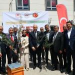 Adıyaman’da tarım hamlesi: fidan ve kovan desteği