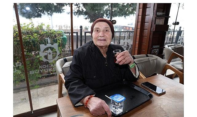 Saygınlar Kulübü'nde gülümseyen yüzler