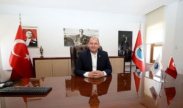 Menderes'te Çocuklara Bayram Kutlaması