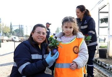 Öğrenciler Başkan Çerçioğlu ile Doğa Sevgisini Öğreniyor