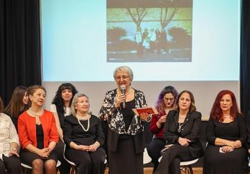 17 farklı kadının hikayesi “OnsekizİNCİ" okurlarla buluştu