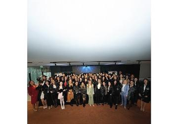 Mercedes-Benz She's Mentoring Programı, 3.Yılında Geleceğin Kadın Liderlerini Desteklemeye Devam Ediyor