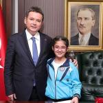 Başkan Aydın Koltuğu Geleceğin Teminatı Çocuklara Bıraktı