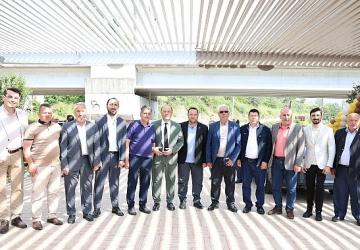 “Nehir Cafe Kahve Evim" Geyve'de Hizmete Açıldı
