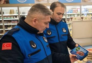 Gemlik'te Marketlere Zabıta Denetimi