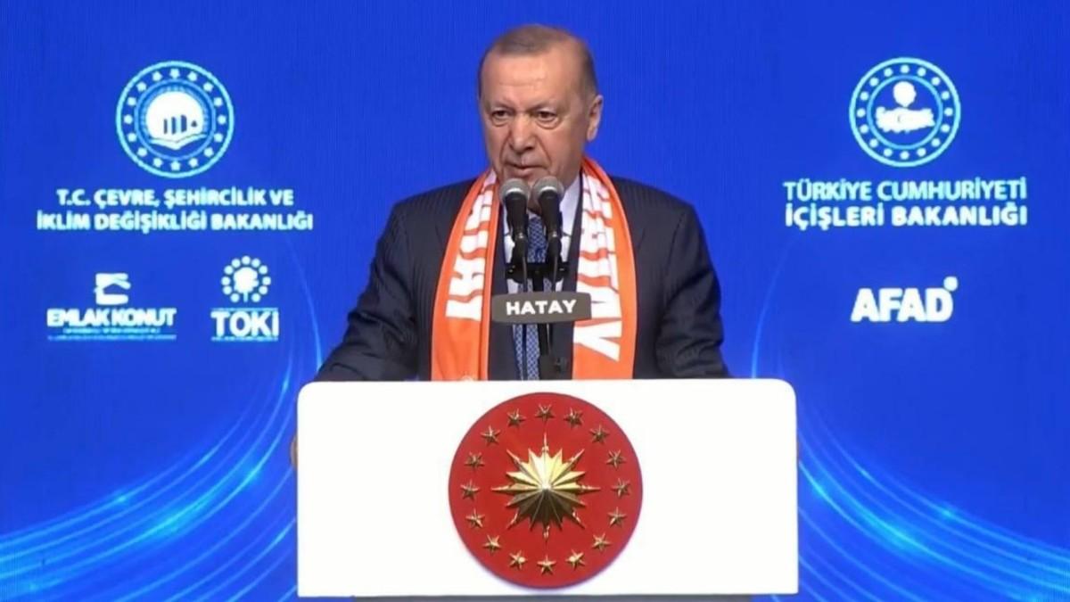 Erdoğan Hatay’da 455 bininci afet konutunu teslim etti