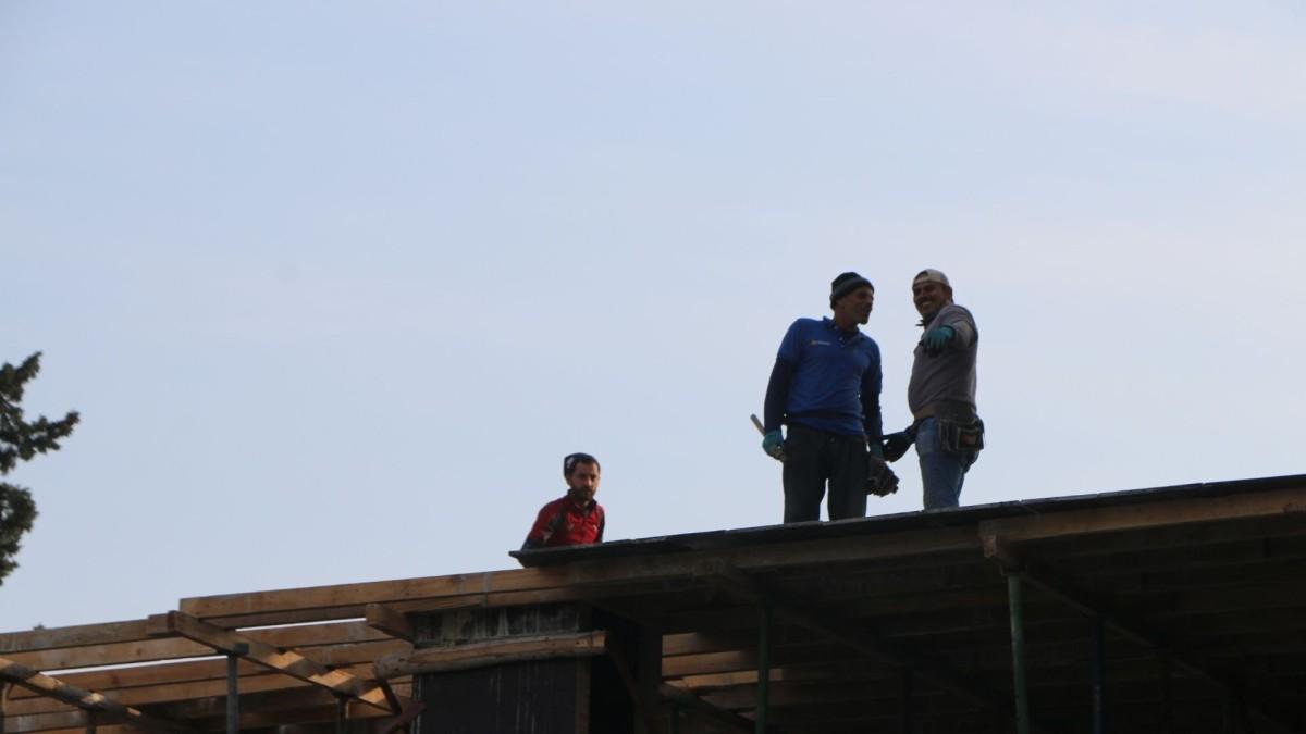 Adıyaman’da yapımı devam eden inşaatlarda iş güvenliği eksikliği dikkat çekiyor - Videolu Haber