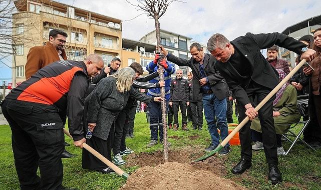 Buca'da 6 Şubat'ta kaybedilenler fidanlarla anıldı