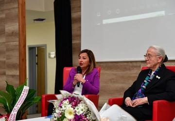 Karşıyaka'nın 'Seçilmiş Kadın Hikayeleri' Alaşehir'e ilham oldu