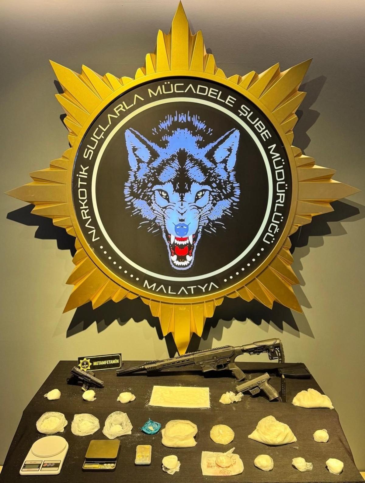 Narkotik Ekiplerinden Sokak Satıcılarına Operasyon: 2 Gözaltı