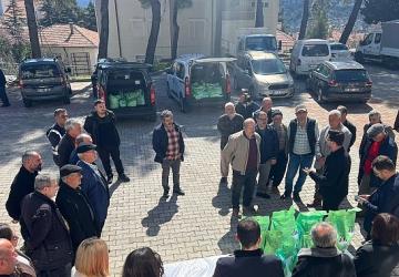 Büyükşehir Belediyesi'nin üreticilere desteği sürüyor