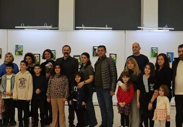 Maltepeli küçük ressamların sergisi açıldı