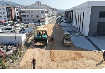 Gemlik'te Yollara Asfalt ve Taş Parke