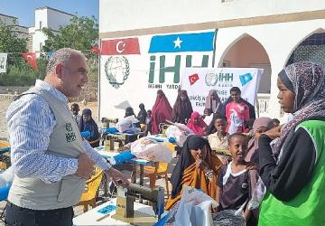 Başkan Sandıkçı'dan Somali'de Gönül Köprüsü