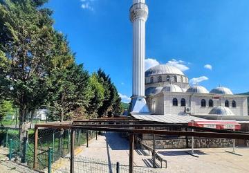 Bayram öncesi ibadethanelerde hummalı hazırlık