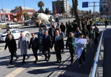 Adıyaman’da Yeşilay Haftası kapsamında farkındalık yürüyüşü düzenlendi - Videolu Haber