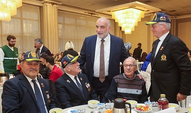Başkan Sandıkçı Şehit Aileleri ve Gazilerle İftarda Buluştu
