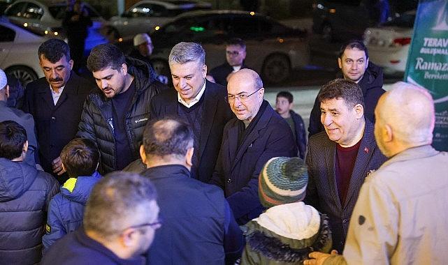 Başkan Pekyatırmacı Kibrit Camii'nde vatandaşlarla bir araya geldi