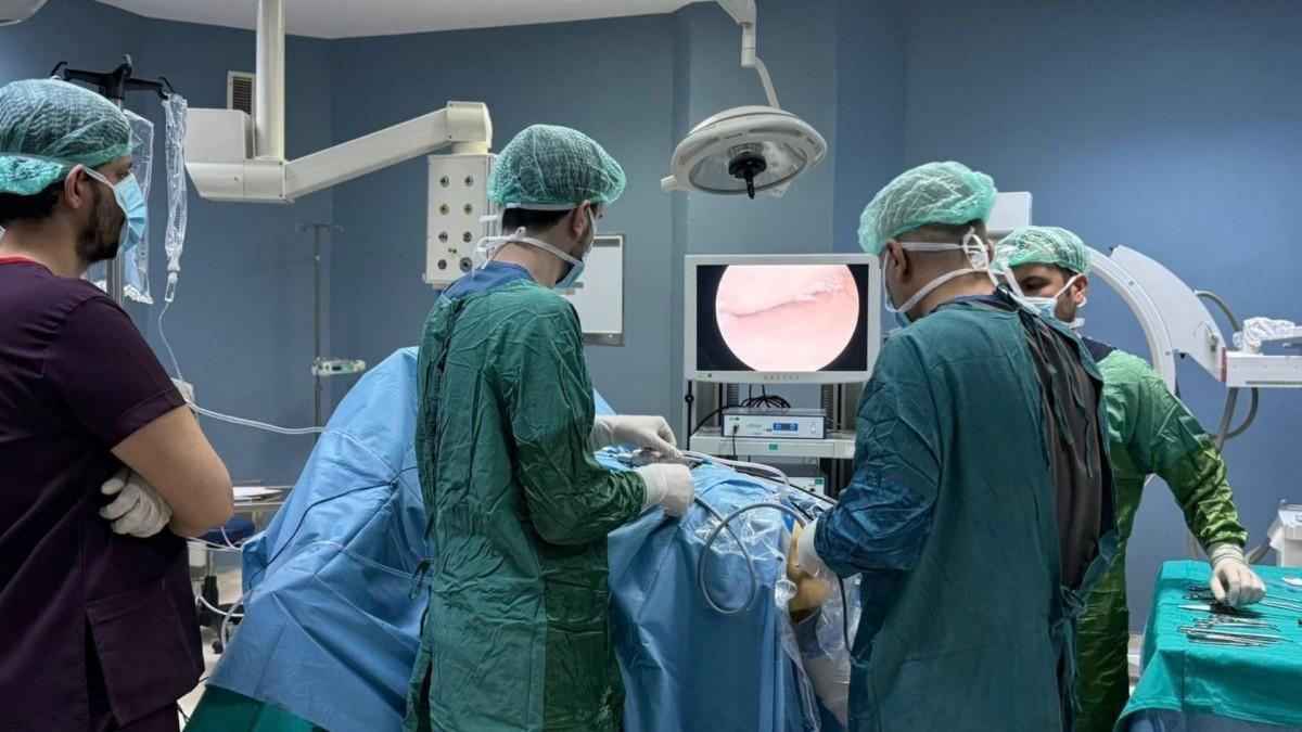 Kahta Devlet Hastanesi’nde artroskopik menisküs ameliyatı yapıldı