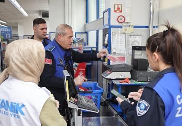 Canik Zabıtası Göz Açtırmıyor: Marketlere Sıkı Denetim