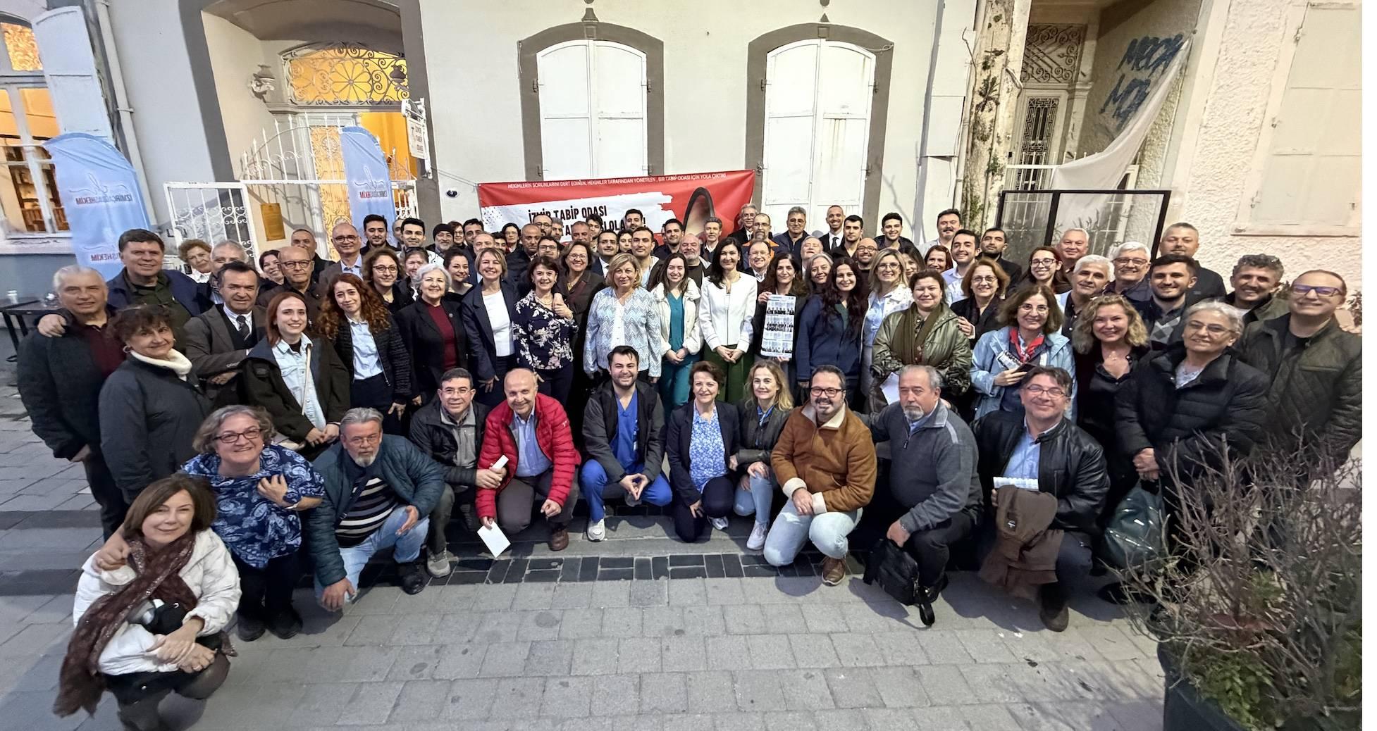 İzmir Çağdaş Hekim Grubu Yönetim Kurulu aday listesini açıkladı! 