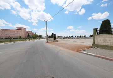 Şehir Mezarlığına Araçlar İçin Yeni Giriş Kapısı Açıldı