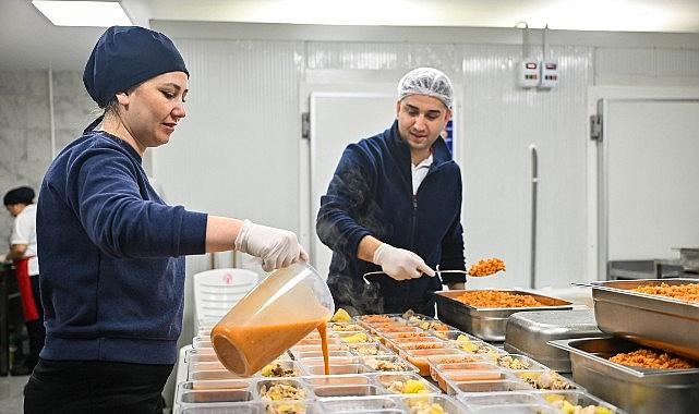 Kent Lokantası'nda dayanışma sofrası büyüyor
