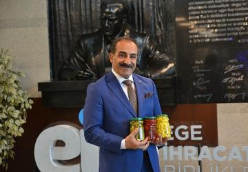 Dünya'nın turşusu İzmir'de kuruldu