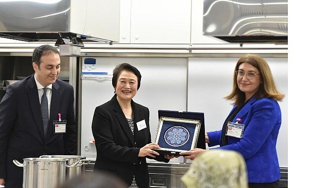 Türk mutfağı Japonya'da Women Üniversitesi müfredatına girmesi için büyük bir adım atıldı