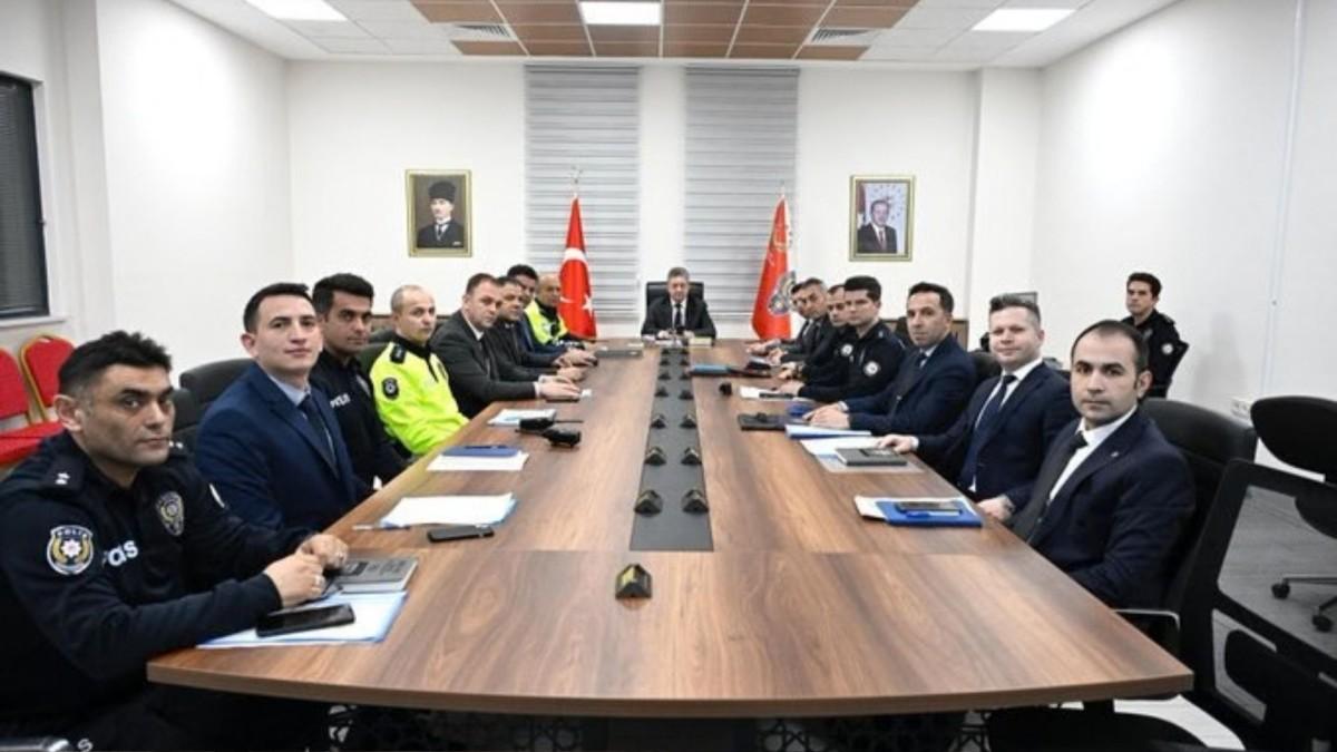 Adıyaman İl Emniyet Müdürlüğü Haftalık Değerlendirme Toplantısı gerçekleştirildi