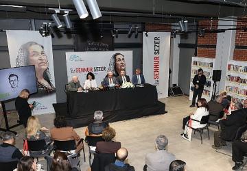 Nilüfer'de 2026 yılının yazarı emeğin ve sokağın şairi Sennur Sezer