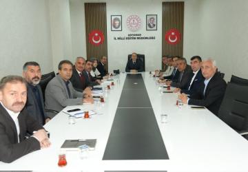 Adıyaman İl Milli Eğitim Müdürlüğü'nde haftalık değerlendirme toplantısı gerçekleştirildi