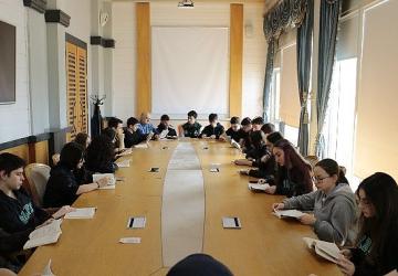 “Samanyolu'nda Ziyafet" gençlerin rehberi oldu