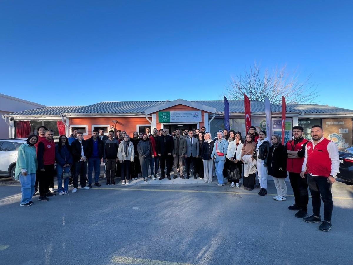 ÜNİDES 6. Dönem Bilgilendirme Toplantısı Gerçekleştirildi