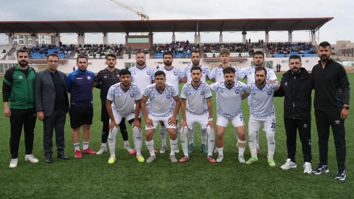 Daşkol'dan final maçına davet: Adıyaman Belediyespor ile Kahta 02 Spor bugün 13.00'da karşılaşıyor